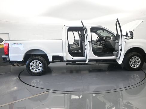 Used 2024 Ford F250 XLT AWD/4WD image 76