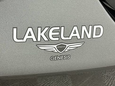 Certified 2023 Genesis G70 2.0T RWD image 31