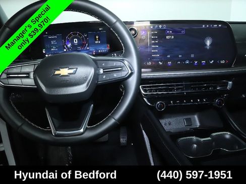 Used 2026 Chevrolet Traverse LT AWD/4WD image 28