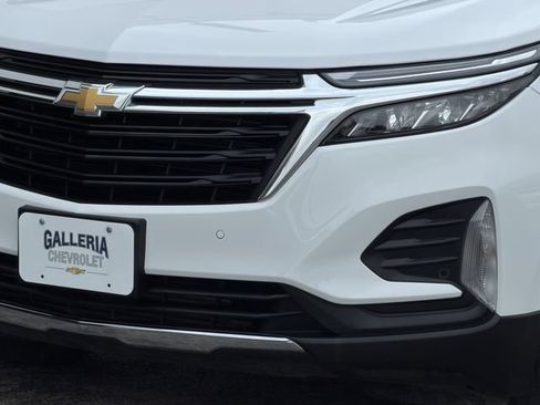 Used 2022 Chevrolet Equinox LT FWD image 9