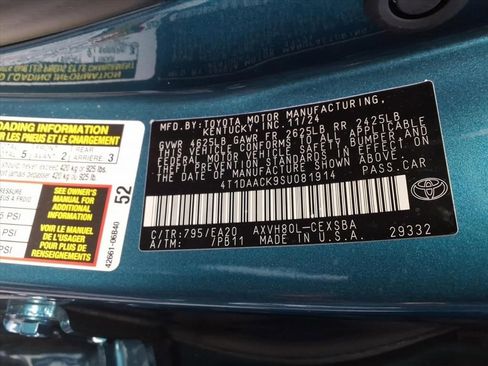 Used 2025 Toyota Camry SE image 39