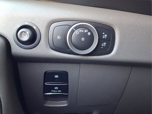 Used 2024 Ford Transit 250 Low Roof w/ Exterior Upgrade Package image 26