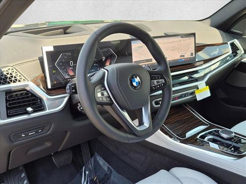 New 2026 BMW X5 xDrive40i AWD/4WD image 3