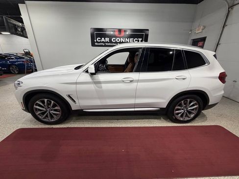 Used 2019 BMW X3 xDrive30i w/ Premium Package image 16