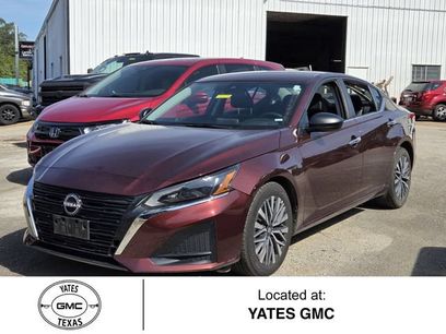 Used 2025 Nissan Altima 2.5 SV