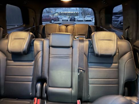 Used 2017 Mercedes-Benz GLS 63 AMG GLS 63 4MATIC Sport Utility 4D image 36