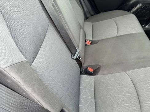 Used 2025 Toyota RAV4 XLE image 18