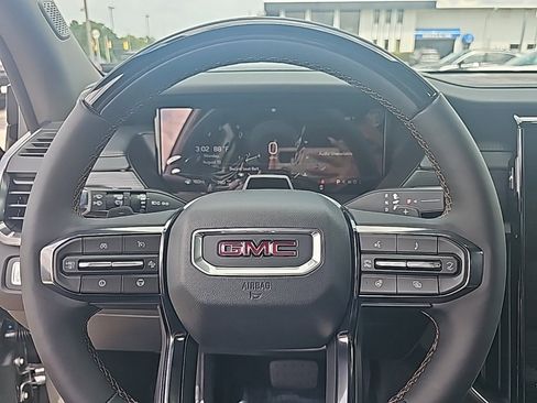 New 2026 GMC Acadia AT4 w/ Super Cruise Package image 20