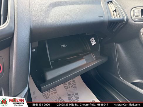 Used 2018 Ford Focus SE image 18