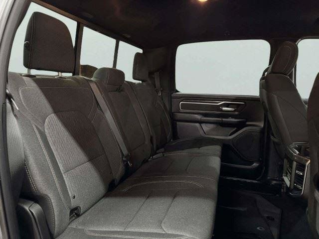 Used 2019 RAM 1500 Big Horn AWD/4WD image 39