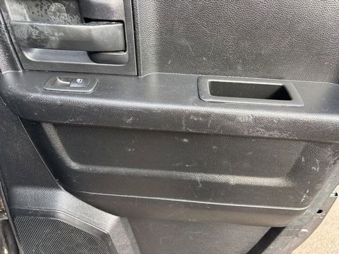 Used 2015 RAM 1500 ST w/ SXT Appearance Group image 34