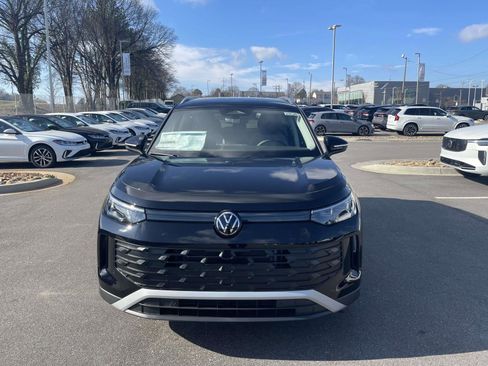 New 2026 Volkswagen Tiguan S FWD image 2