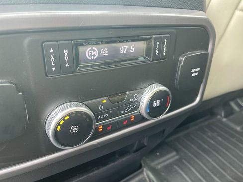 Used 2019 Ford Expedition Platinum AWD/4WD image 28