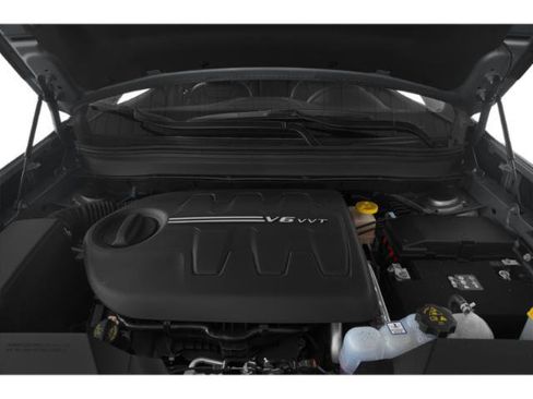 Used 2020 Jeep Cherokee Trailhawk w/ Comfort/Convenience Group AWD/4WD image 15