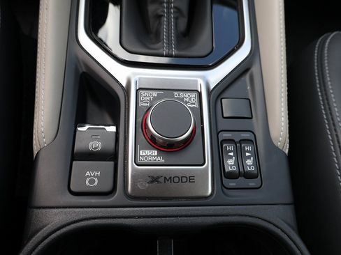 Used 2021 Subaru Forester Limited w/ Popular Package #3 image 26