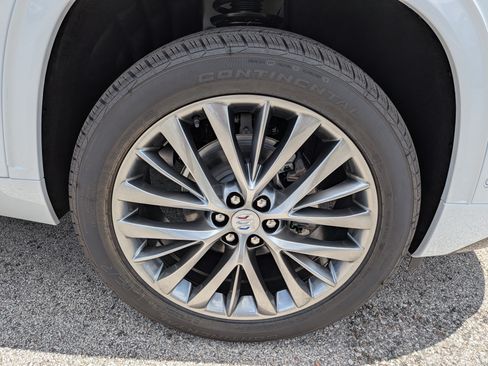 New 2026 Buick Enclave Avenir w/ Super Cruise Package FWD image 12