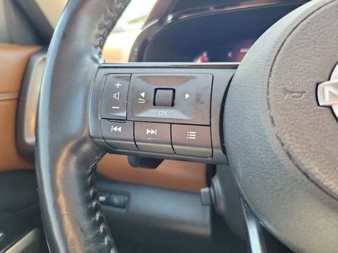 Certified 2022 Nissan Pathfinder Platinum w/ Cargo Package AWD/4WD image 26