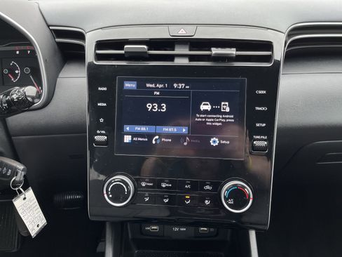 Used 2024 Hyundai Santa Cruz SE image 24