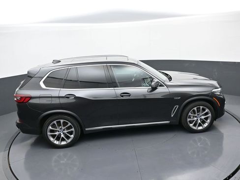 Used 2023 BMW X5 xDrive45e w/ Climate Comfort Package image 37