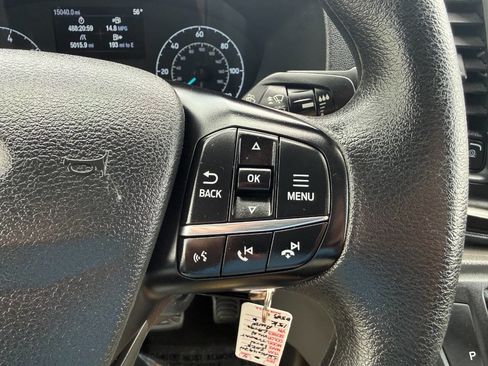 Used 2025 Ford Transit 250 250 AWD 3dr LWB Medium Roof Ca image 31