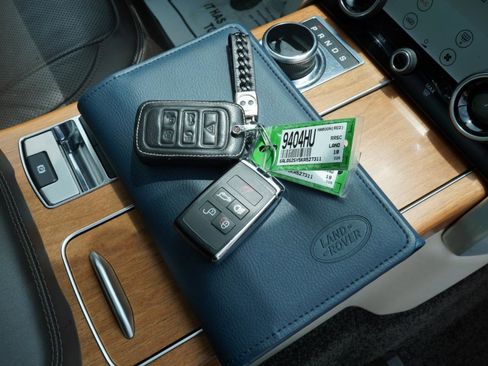 Used 2019 Land Rover Range Rover HSE AWD/4WD image 73
