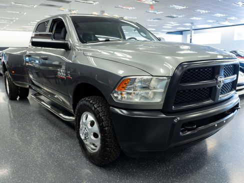 Used 2013 RAM 3500 Tradesman w/ Popular Equipment Group RWD image 3