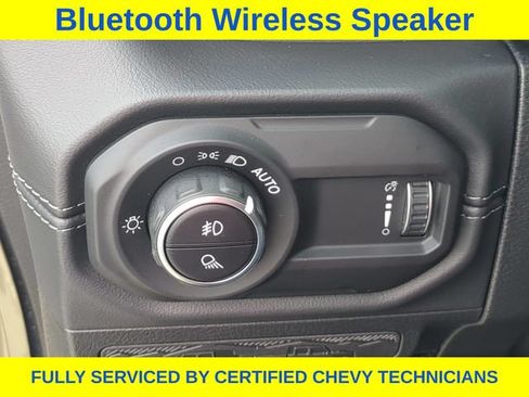 Used 2025 Jeep Gladiator Mojave AWD/4WD image 26