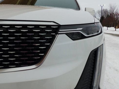 Used 2024 Cadillac XT6 Luxury w/ LPO, Floor Liner Package image 11