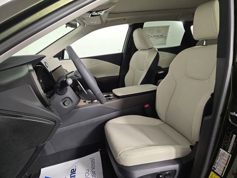 New 2026 Lexus RX 350 image 13