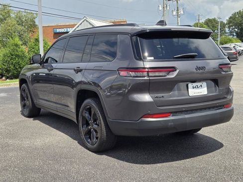 Used 2025 Jeep Grand Cherokee L Laredo AWD/4WD image 8