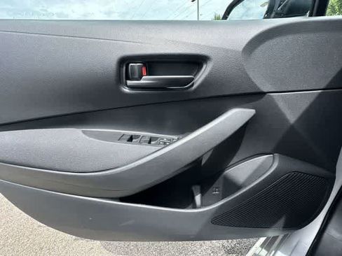 Used 2024 Toyota Corolla LE FWD image 16