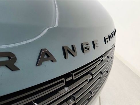 Used 2025 Land Rover Range Rover Sport Dynamic SE image 16