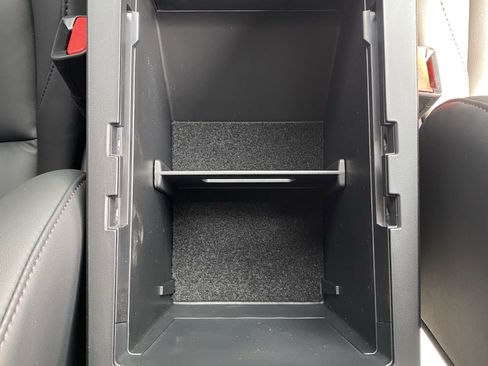 New 2025 MAZDA MAZDA3 s image 18