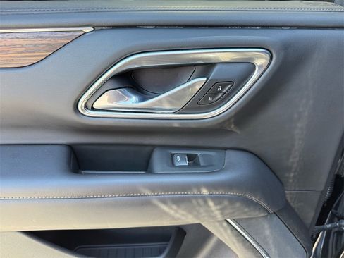 Used 2021 Chevrolet Tahoe High Country image 18