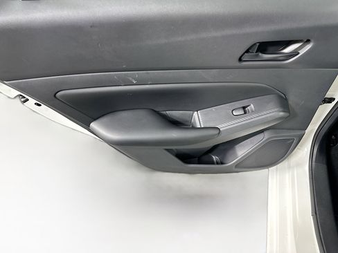 Used 2024 Nissan Altima 2.5 S image 24