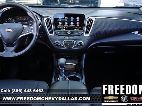 Used 2024 Chevrolet Malibu LT FWD image 15