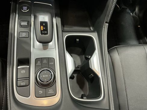 Used 2025 INFINITI QX60 Pure image 18