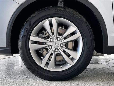 Certified 2025 Acura MDX FWD image 11