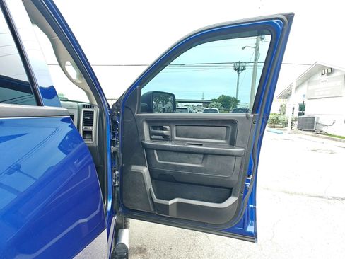Used 2015 RAM 1500 Express AWD/4WD image 13