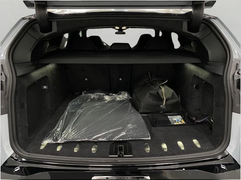 New 2026 BMW XM Label Red image 5