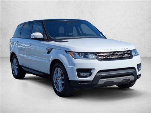 Used 2017 Land Rover Range Rover Sport SE image 3