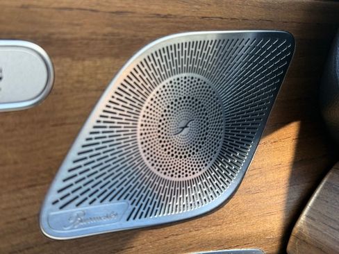 Used 2022 Mercedes-Benz GLE 350 4MATIC image 16