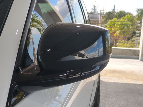 New 2026 Jeep Grand Cherokee Altitude image 12