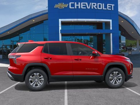 New 2026 Chevrolet Equinox LT w/ Safety and Technology Package AWD/4WD image 29