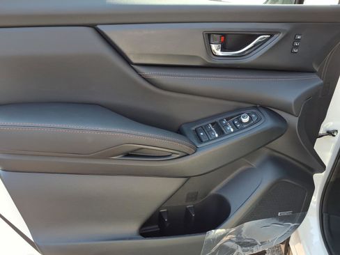 New 2026 Subaru Ascent Limited Bronze image 8