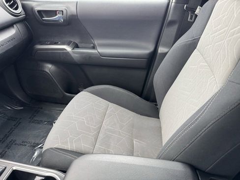 Certified 2023 Toyota Tacoma TRD Sport image 22