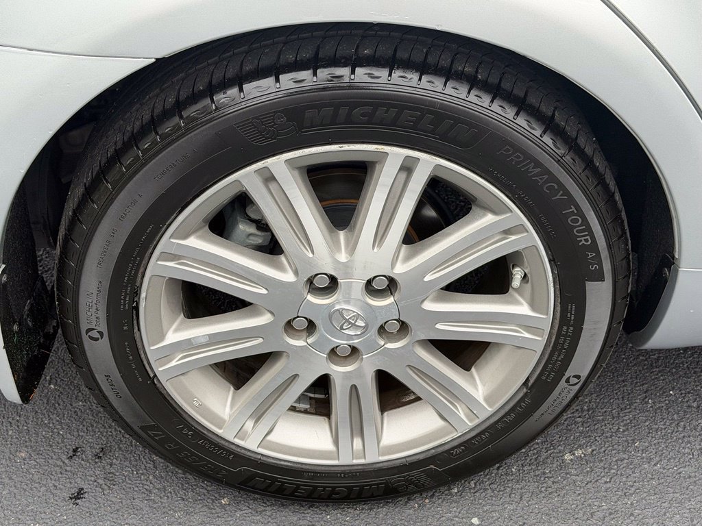 Used 2007 Toyota Avalon XL FWD image 35