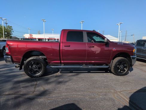 Used 2021 RAM 2500 Big Horn w/ Level 1 Equipment Group AWD/4WD image 6