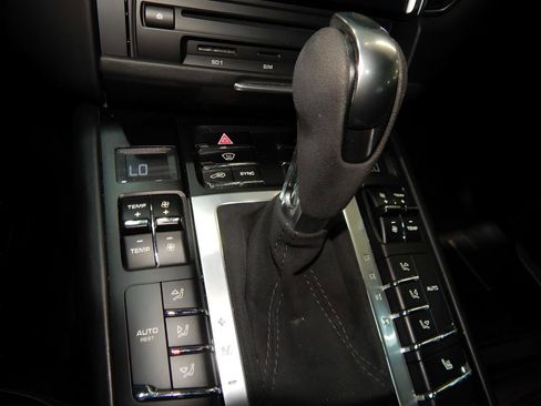 Used 2017 Porsche Macan GTS image 21