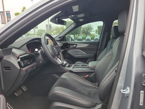 Used 2025 Acura MDX A-Spec image 19